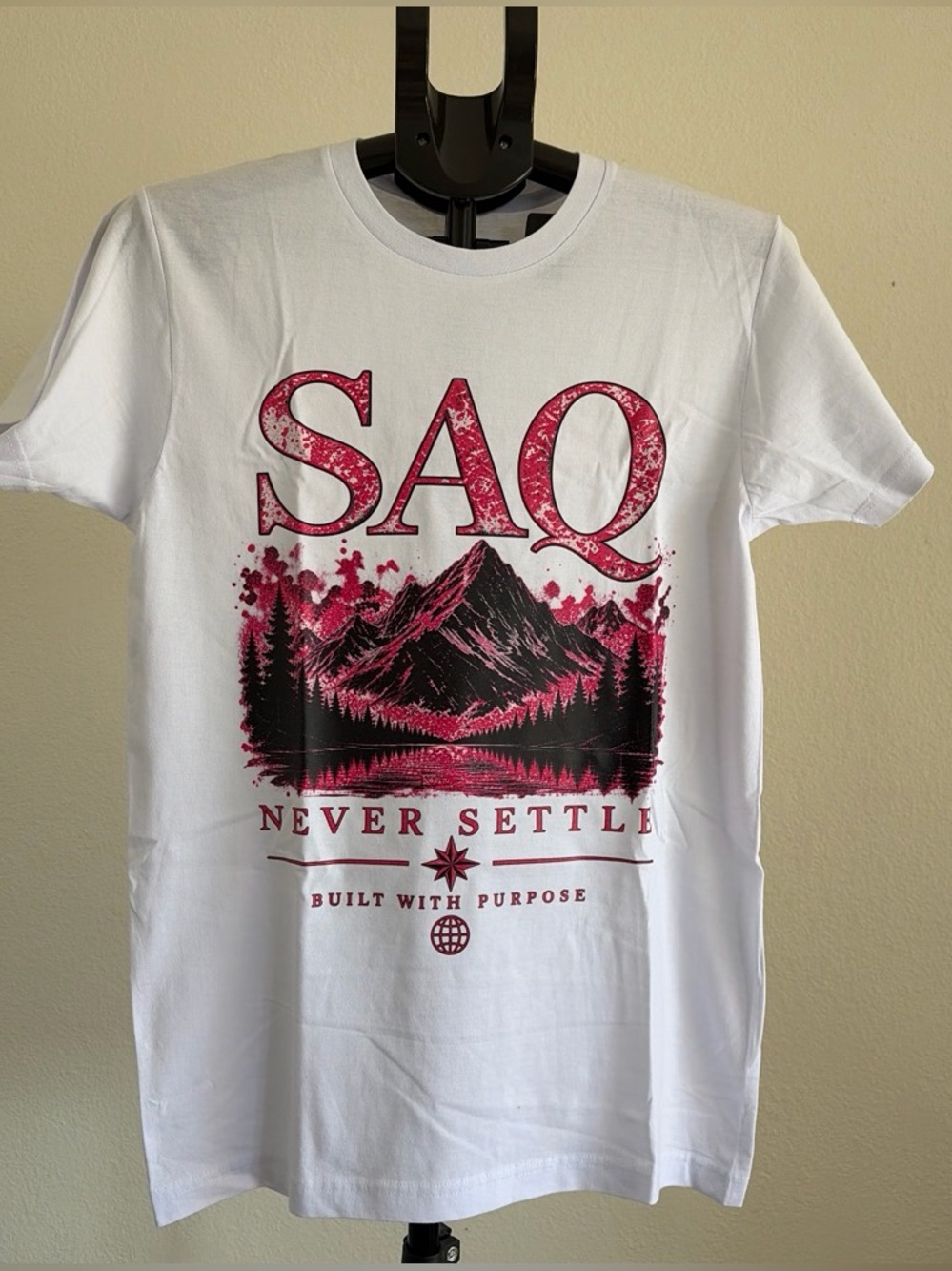 White Short-Sleeve Graphic Tee - Never Settle